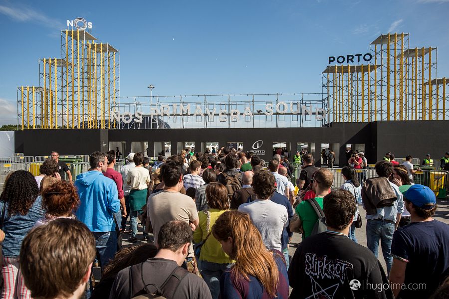 Abertura NOS PS2014